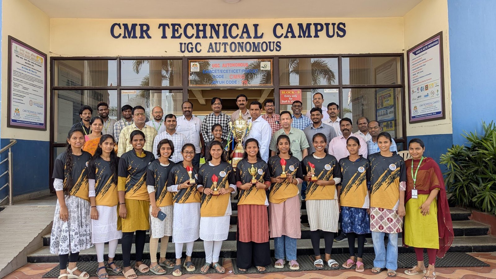 WhatsApp Image 2025 08 15 at 12.23.04 PM scaled